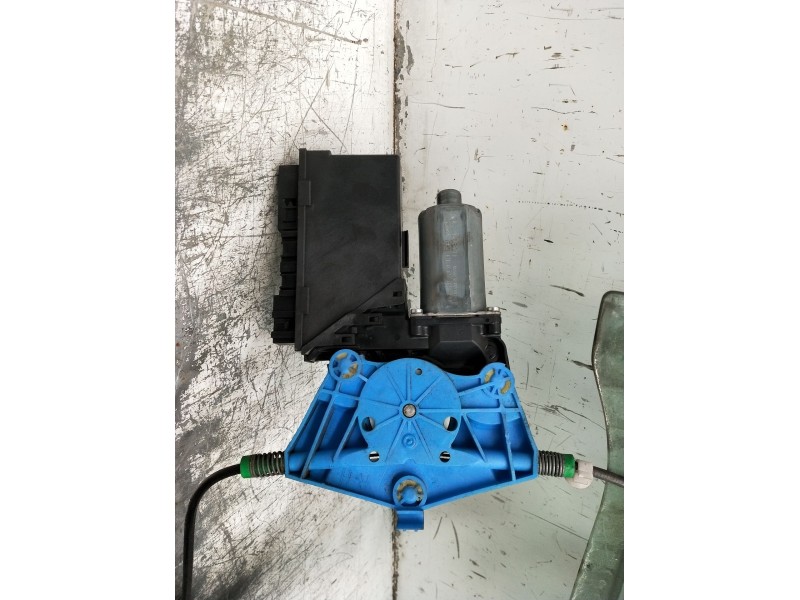 Recambio de elevalunas trasero derecho para audi a4 b7 (8ec) 2.0 tfsi referencia OEM IAM 8E0839462B 4P 