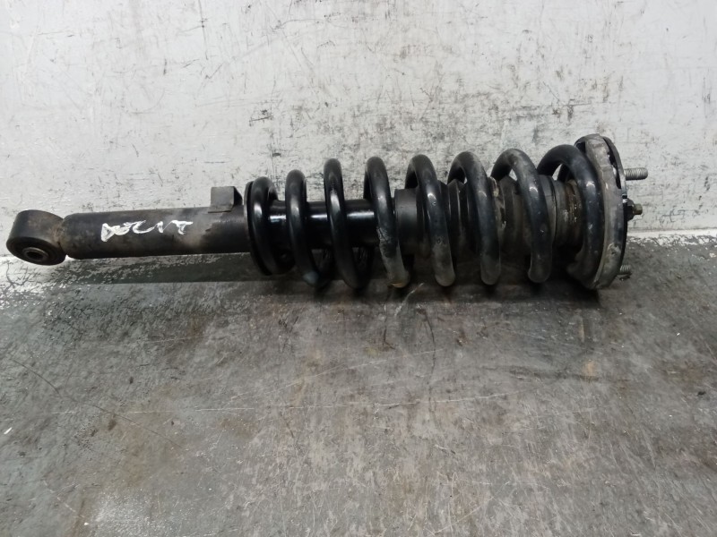 Recambio de amortiguador delantero izquierdo para kia sorento i (jc) 2.5 crdi referencia OEM IAM   