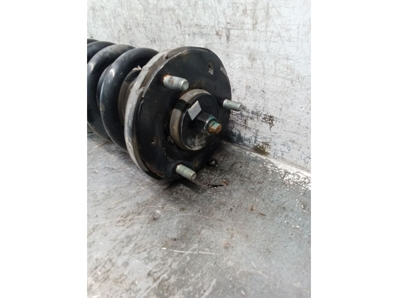Recambio de amortiguador delantero izquierdo para kia sorento i (jc) 2.5 crdi referencia OEM IAM   