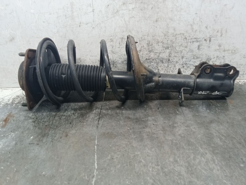 Recambio de amortiguador delantero derecho para kia cerato i hatchback (ld) 1.5 crdi referencia OEM IAM   