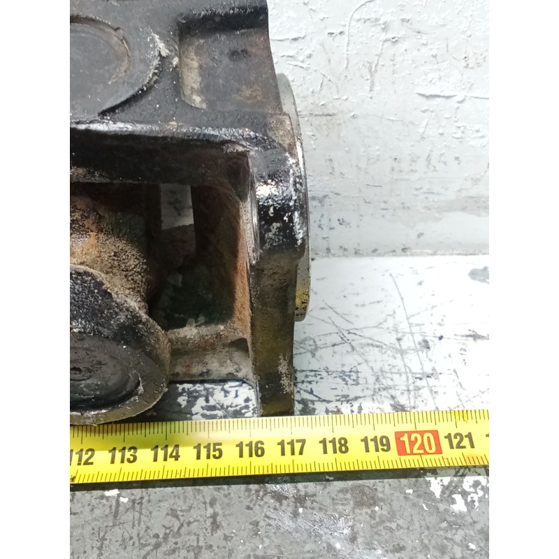 Recambio de transmision central para kia sorento i (jc) 2.5 crdi referencia OEM IAM 311700000  