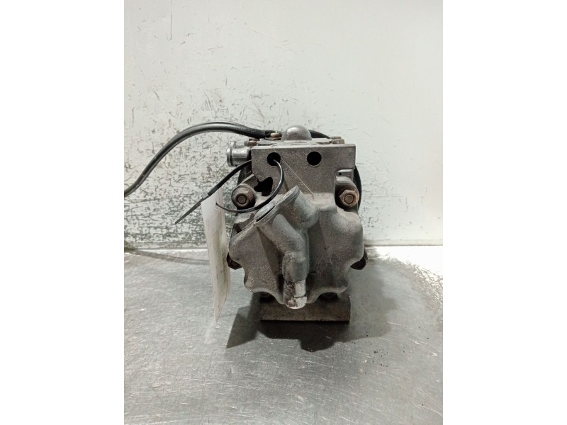 Recambio de compresor aire acondicionado para mazda 626 iv hatchback (ge) 2.5 24v (ge5p) referencia OEM IAM NL30LAD4  
