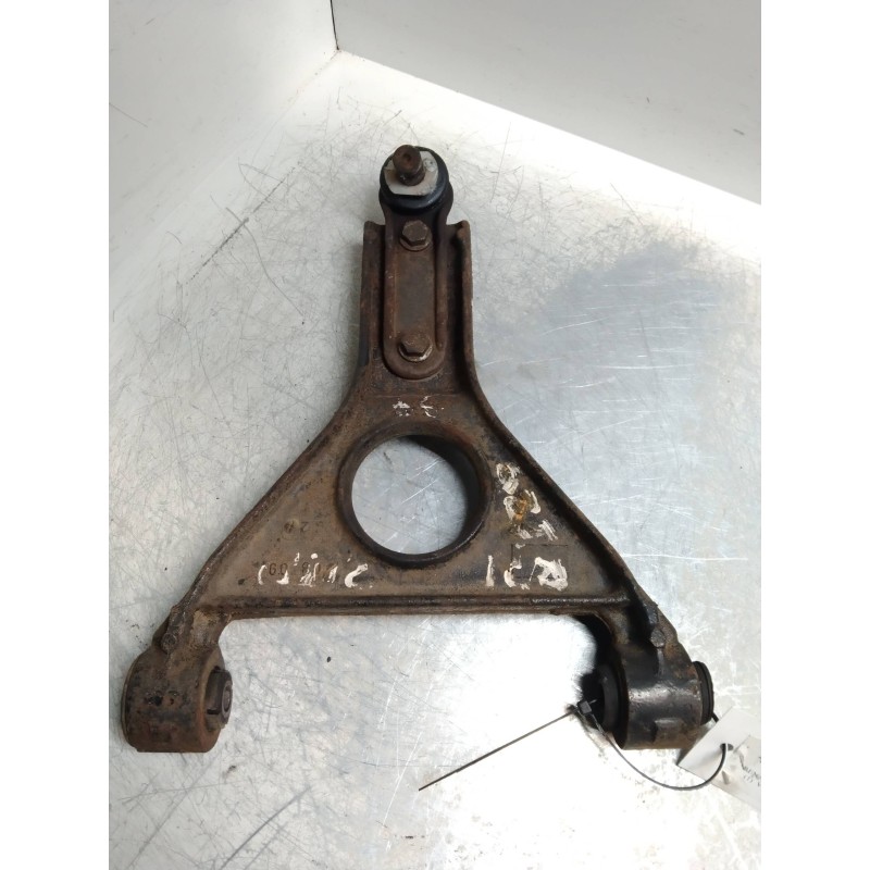 Recambio de brazo suspension inferior delantero izquierdo para renault 21 berlina (b/l48) 2.1 turbodiesel referencia OEM IAM   