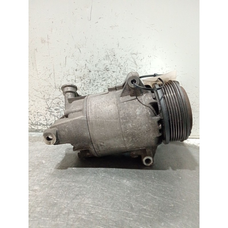 Recambio de compresor aire acondicionado para opel zafira / zafira family b (a05) 1.9 cdti (m75) referencia OEM IAM 13124752  