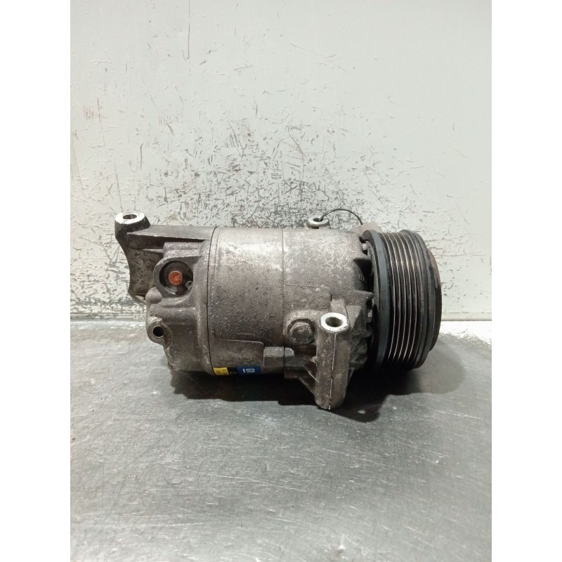 Recambio de compresor aire acondicionado para opel zafira / zafira family b (a05) 1.9 cdti (m75) referencia OEM IAM 13124752  