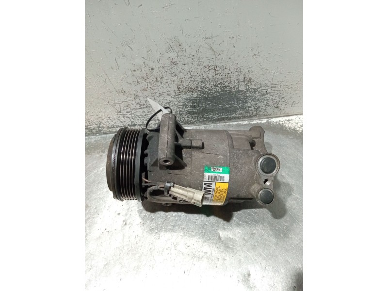 Recambio de compresor aire acondicionado para opel zafira / zafira family b (a05) 1.9 cdti (m75) referencia OEM IAM 13124752  