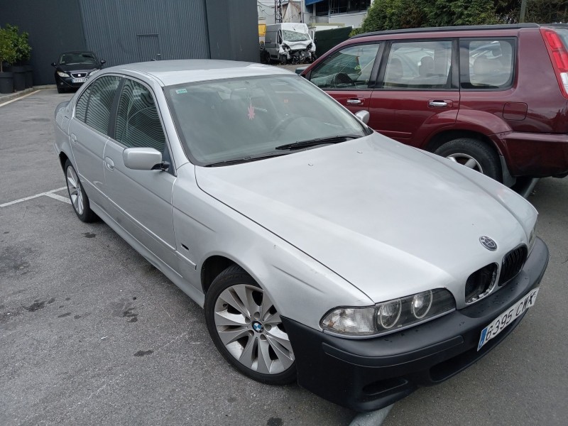 bmw 5 (e39) del año 2001