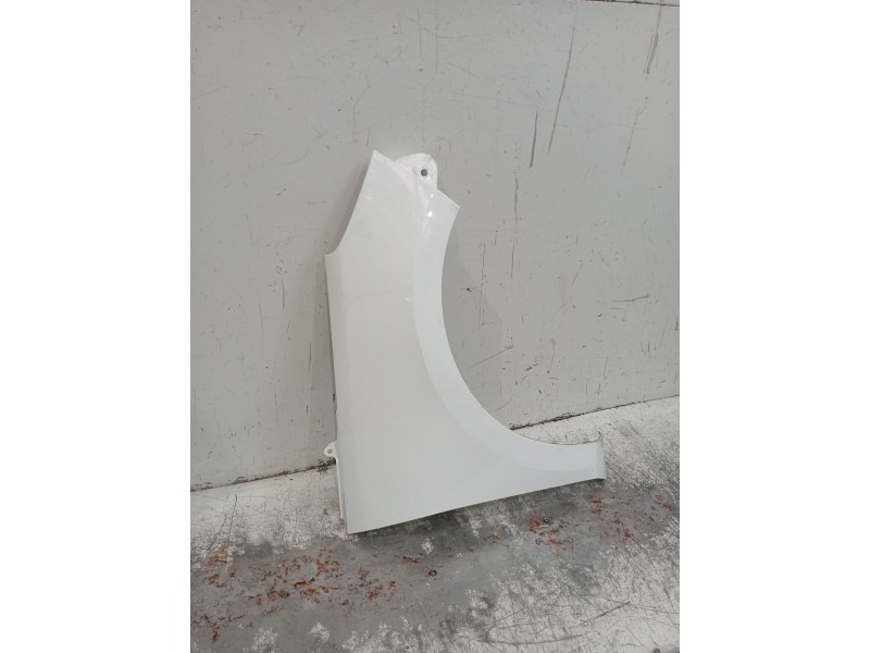 Recambio de aleta delantera derecha para ford fiesta (ce1) cool&connect referencia OEM IAM   