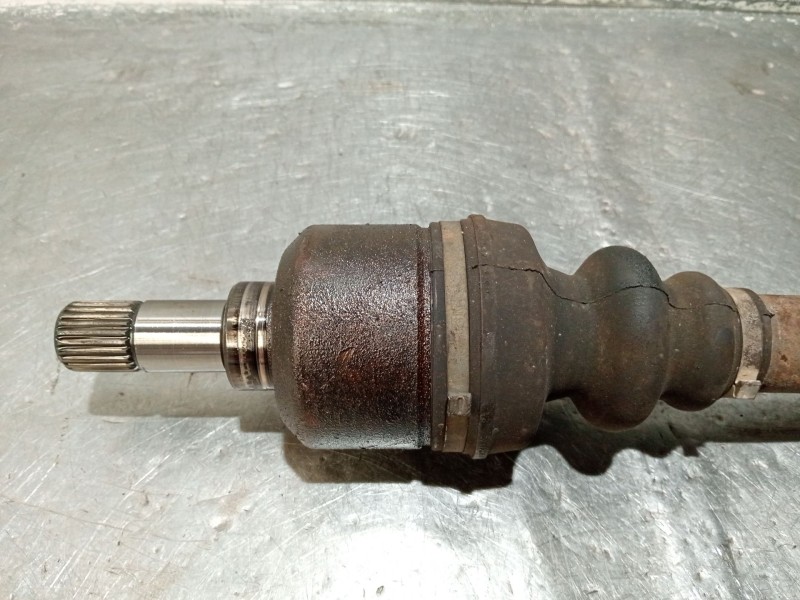 Recambio de transmision delantera izquierda para citroën xsara (n1) 2.0 hdi 90 referencia OEM IAM 9623687280  