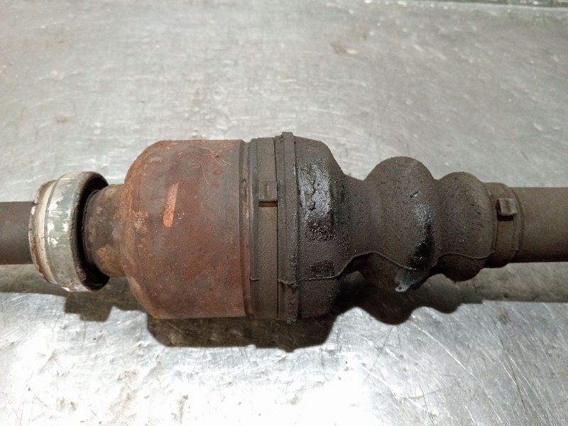 Recambio de transmision delantera derecha para citroën xsara (n1) 2.0 hdi 90 referencia OEM IAM 9623687380  