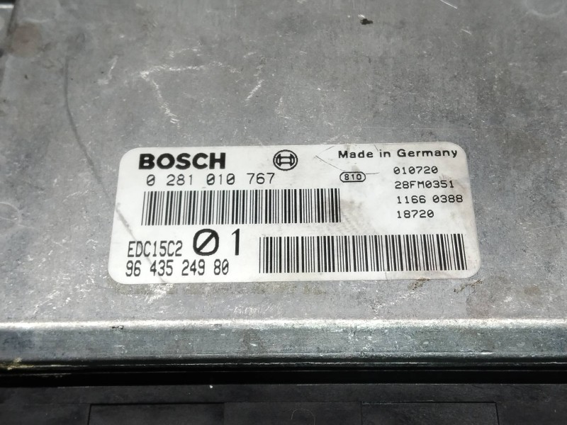 Recambio de centralita motor uce para peugeot 206 berlina xr referencia OEM IAM 0281010767 9643524980 EDC15C2 01
