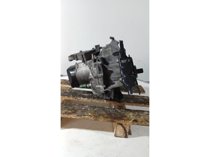 Recambio de caja cambios para renault clio ii (bb_, cb_) 1.9 d (b/cb0e, bb0j) referencia OEM IAM JB1180 5V S0344734