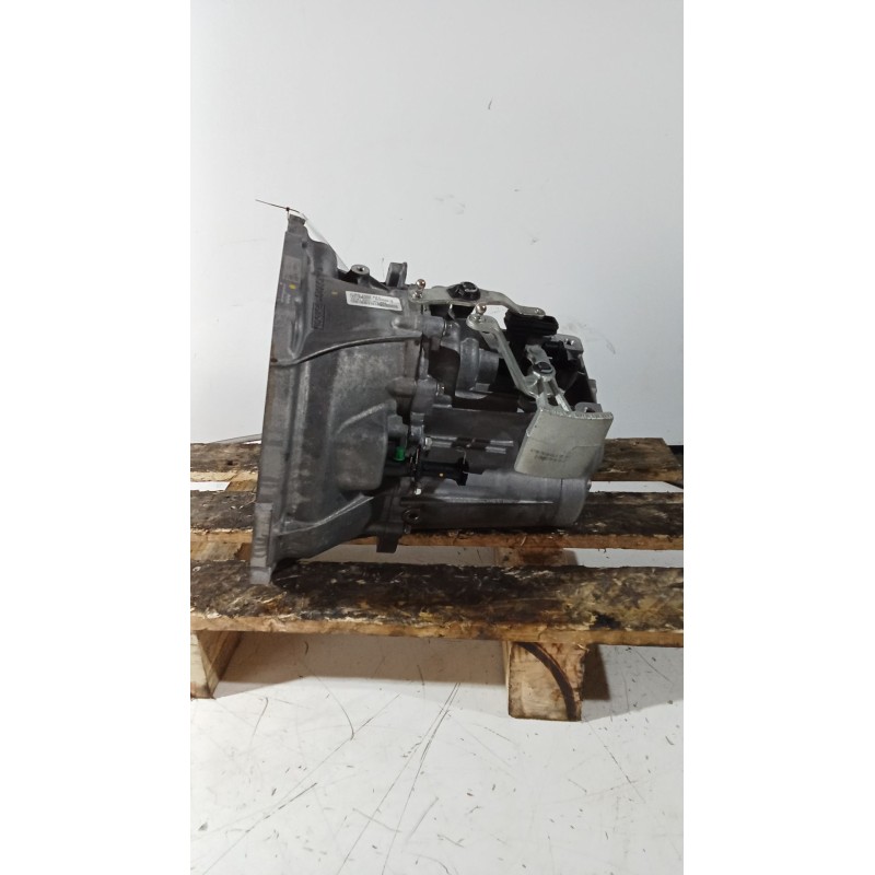 Recambio de caja cambios para ford fiesta (ce1) cool&connect referencia OEM IAM J1BR700 HFC 5V T6TB1 050419001884