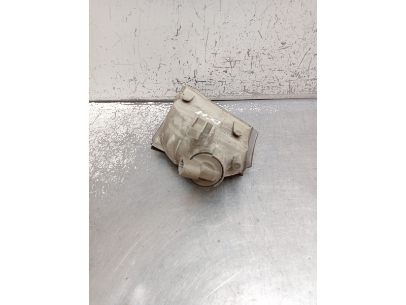 Recambio de piloto delantero derecho para renault clio i (b/c57_, 5/357_) 1.9 d (b/c/s576, b/c/s57l) referencia OEM IAM 77007997