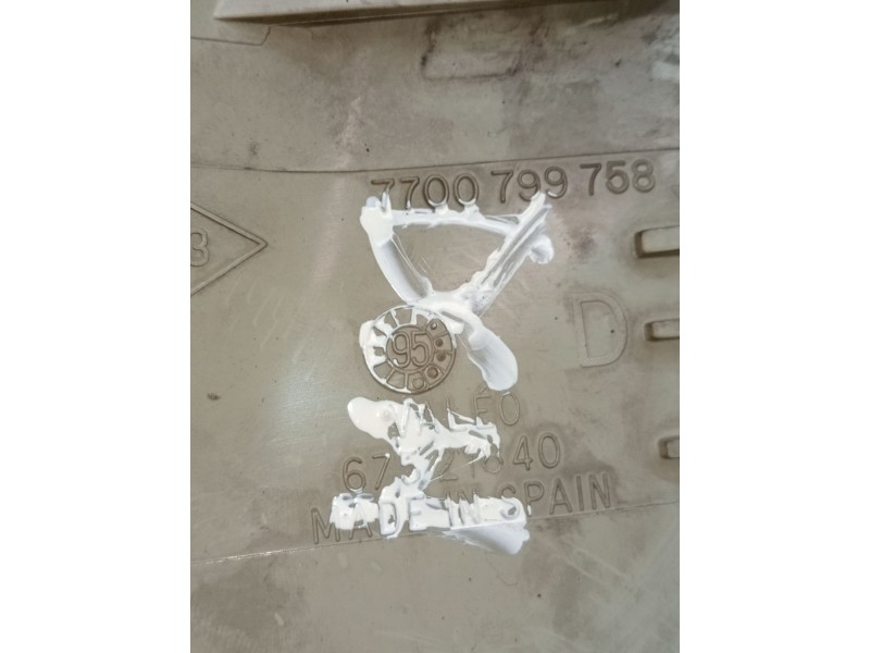 Recambio de piloto delantero derecho para renault clio i (b/c57_, 5/357_) 1.9 d (b/c/s576, b/c/s57l) referencia OEM IAM 77007997