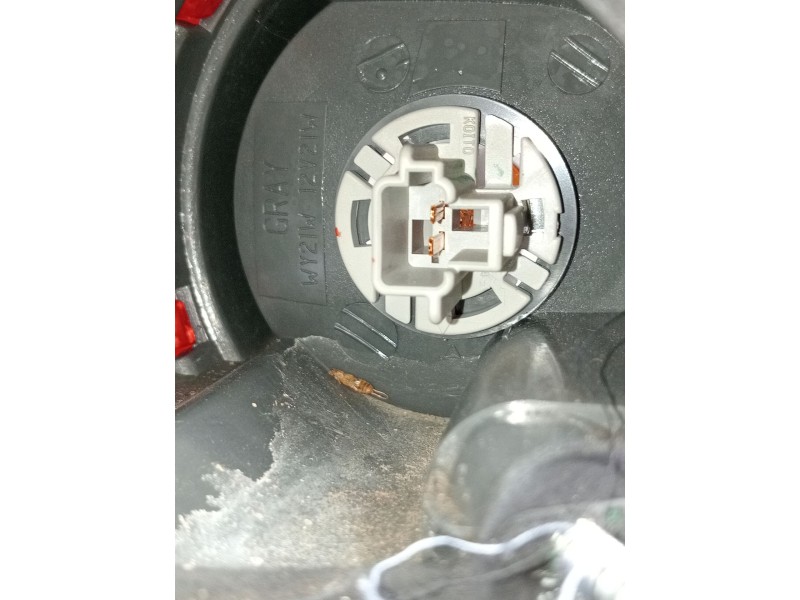 Recambio de piloto trasero derecho para mazda 6 sedán (gg) 2.0 di (gg14) referencia OEM IAM 22061971  