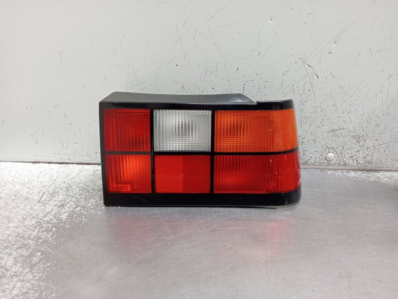 Recambio de piloto trasero derecho para volvo 460 (464) 1.8 referencia OEM IAM   