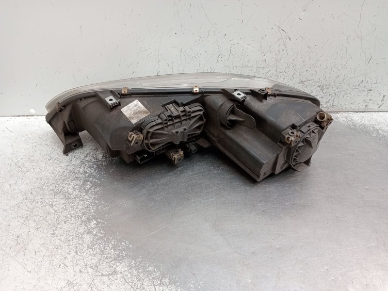 Recambio de faro derecho para mazda 6 sedán (gg) 2.0 di (gg14) referencia OEM IAM 014002473  