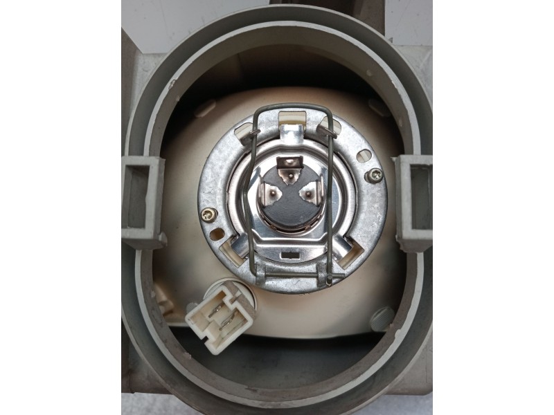 Recambio de faro derecho para renault clio i (b/c57_, 5/357_) 1.9 d (b/c/s576, b/c/s57l) referencia OEM IAM 7700796425 67522540 