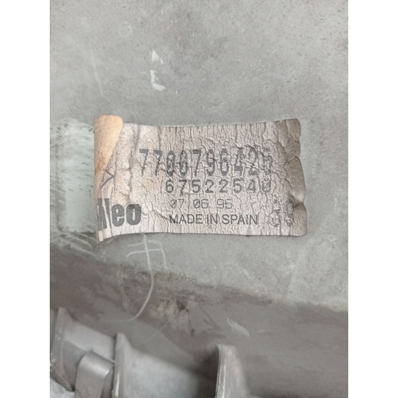 Recambio de faro derecho para renault clio i (b/c57_, 5/357_) 1.9 d (b/c/s576, b/c/s57l) referencia OEM IAM 7700796425 67522540 