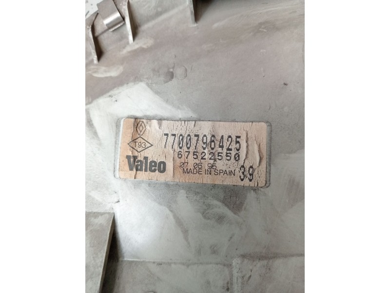 Recambio de faro izquierdo para renault clio i (b/c57_, 5/357_) 1.9 d (b/c/s576, b/c/s57l) referencia OEM IAM 7700796425 6752255