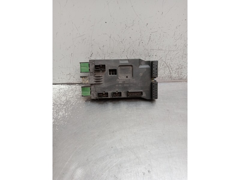 Recambio de caja reles / fusibles para volkswagen lt 28-46 ii caja/chasis (2dc, 2df, 2dg, 2dl, 2dm) 2.5 sdi referencia OEM IAM 0