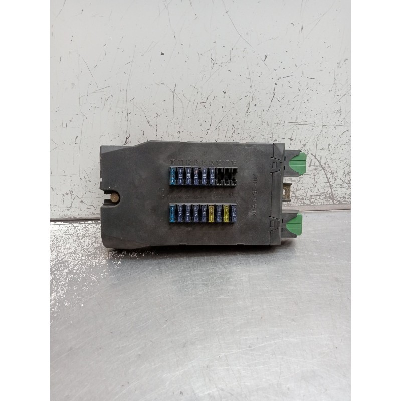 Recambio de caja reles / fusibles para volkswagen lt 28-46 ii caja/chasis (2dc, 2df, 2dg, 2dl, 2dm) 2.5 sdi referencia OEM IAM 0