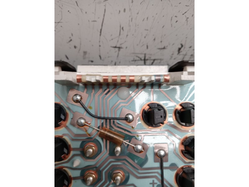 Recambio de cuadro instrumentos para renault clio i (b/c57_, 5/357_) 1.9 d (b/c/s576, b/c/s57l) referencia OEM IAM 7700831042  