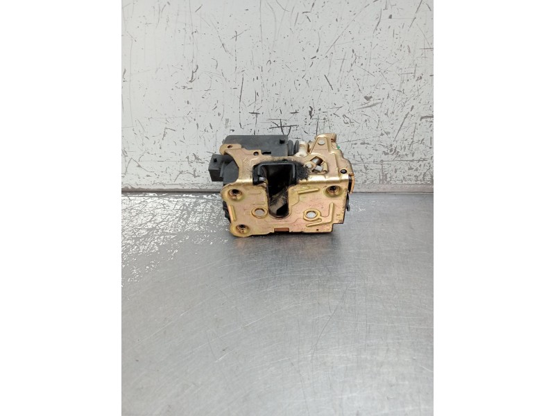 Recambio de motor cierre centralizado delantero derecho para renault clio i (b/c57_, 5/357_) 1.9 d (b/c/s576, b/c/s57l) referenc