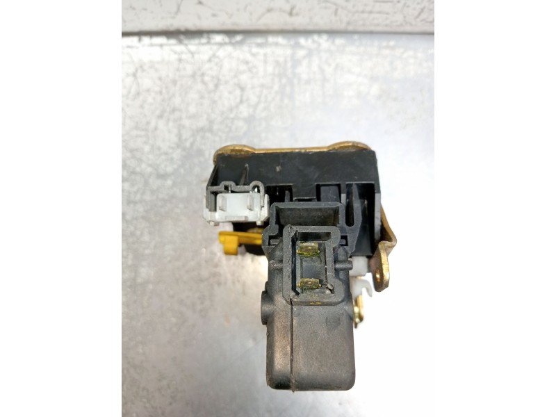 Recambio de motor cierre centralizado trasero izquierdo para renault clio i (b/c57_, 5/357_) 1.9 d (b/c/s576, b/c/s57l) referenc