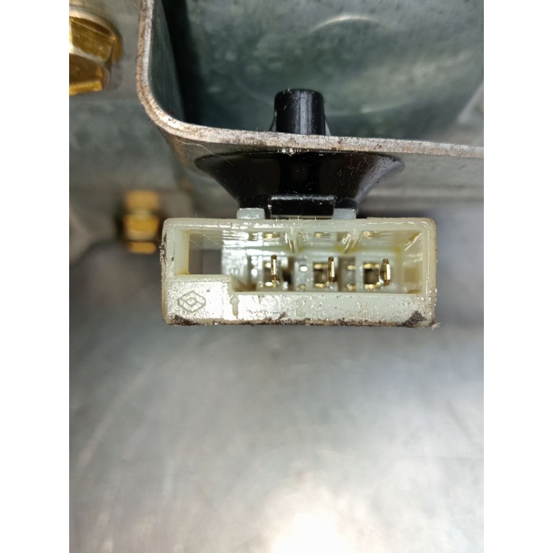 Recambio de motor limpia trasero para renault clio i (b/c57_, 5/357_) 1.9 d (b/c/s576, b/c/s57l) referencia OEM IAM 0390216749 7