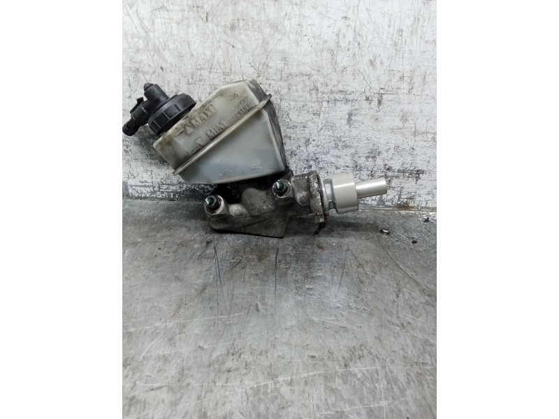 Recambio de bomba freno para renault clio ii (bb_, cb_) 1.9 d (b/cb0e, bb0j) referencia OEM IAM 7700417649  