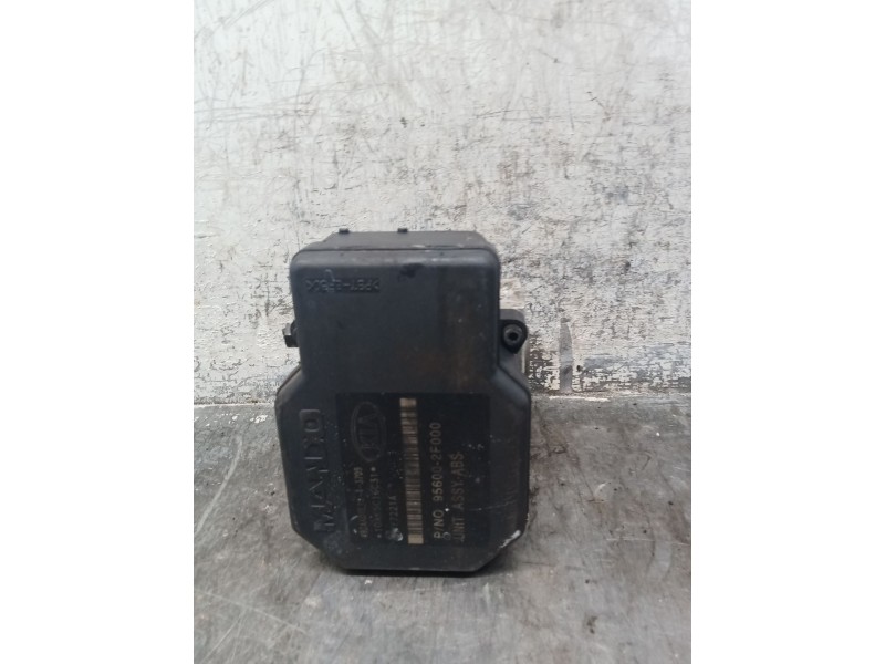 Recambio de abs para kia cerato i hatchback (ld) 1.5 crdi referencia OEM IAM 589202F000 BH60104900 956002F000 5WY7221A 10AK5C16C
