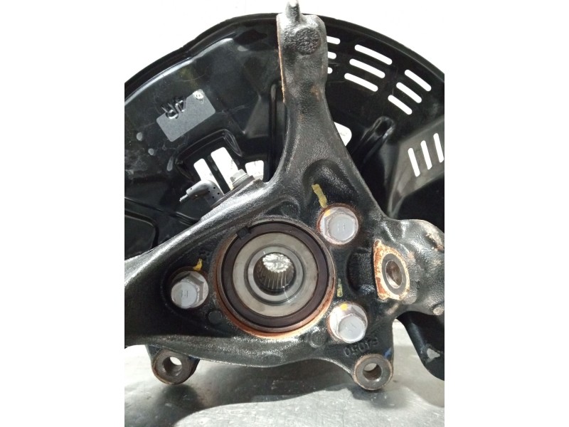 Recambio de mangueta delantera derecha para toyota c-hr (_x1_) 2.0 hybrid (maxh10) referencia OEM IAM   