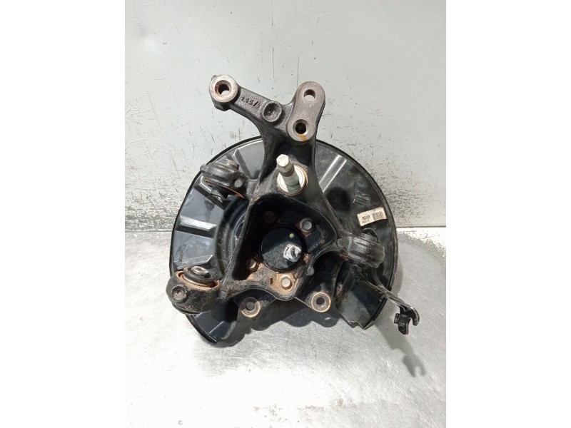 Recambio de mangueta trasera derecha para toyota c-hr (_x1_) 2.0 hybrid (maxh10) referencia OEM IAM 895440D080  