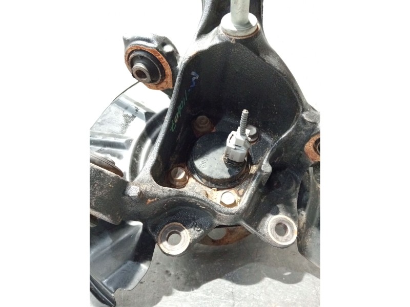 Recambio de mangueta trasera derecha para toyota c-hr (_x1_) 2.0 hybrid (maxh10) referencia OEM IAM 895440D080  