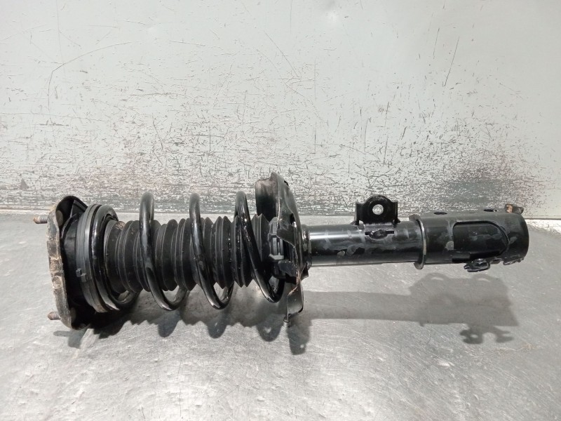 Recambio de amortiguador delantero izquierdo para toyota c-hr (_x1_) 2.0 hybrid (maxh10) referencia OEM IAM 48520F4230  