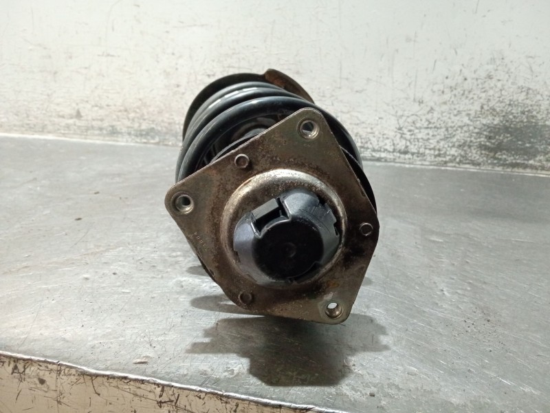 Recambio de amortiguador delantero derecho para mercedes-benz clase a (w169) a 180 cdi (169.007, 169.307) referencia OEM IAM A16