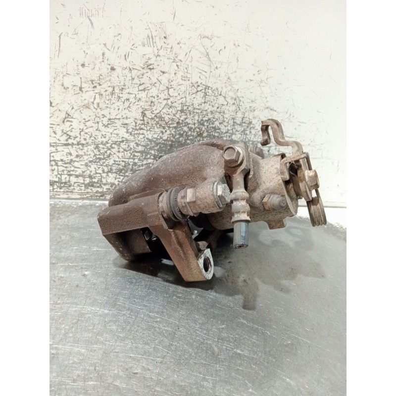 Recambio de pinza freno trasera derecha para opel zafira a monospace (t98) 2.2 dti 16v (f75) referencia OEM IAM   