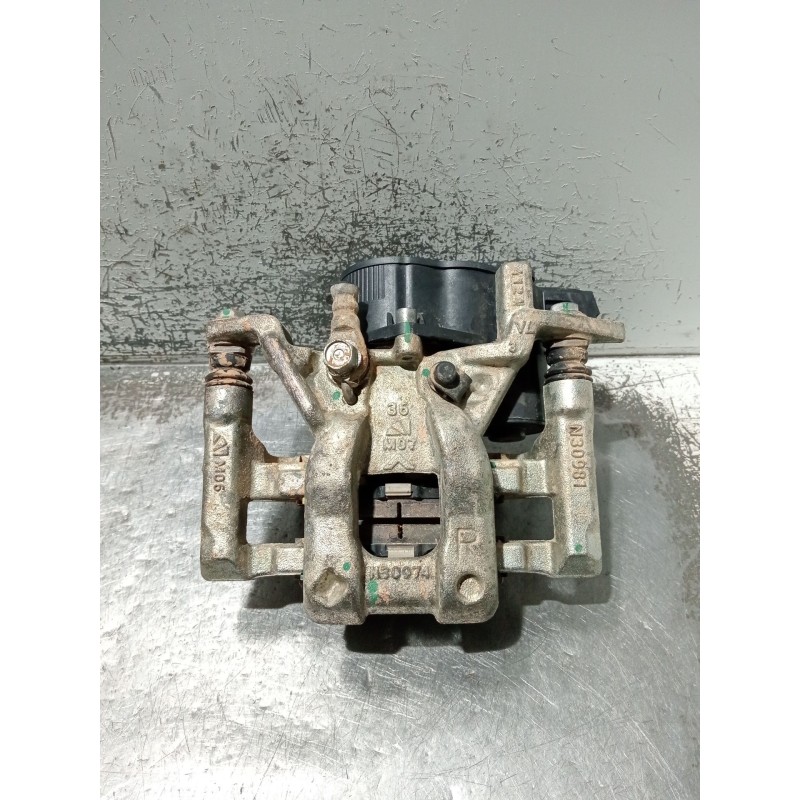 Recambio de pinza freno trasera derecha para toyota c-hr (_x1_) 2.0 hybrid (maxh10) referencia OEM IAM 463100D020  