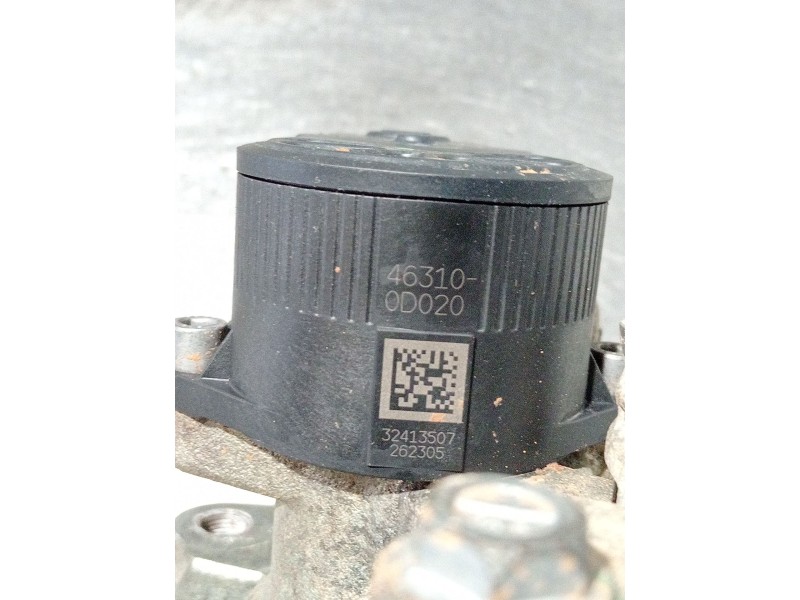 Recambio de pinza freno trasera derecha para toyota c-hr (_x1_) 2.0 hybrid (maxh10) referencia OEM IAM 463100D020  