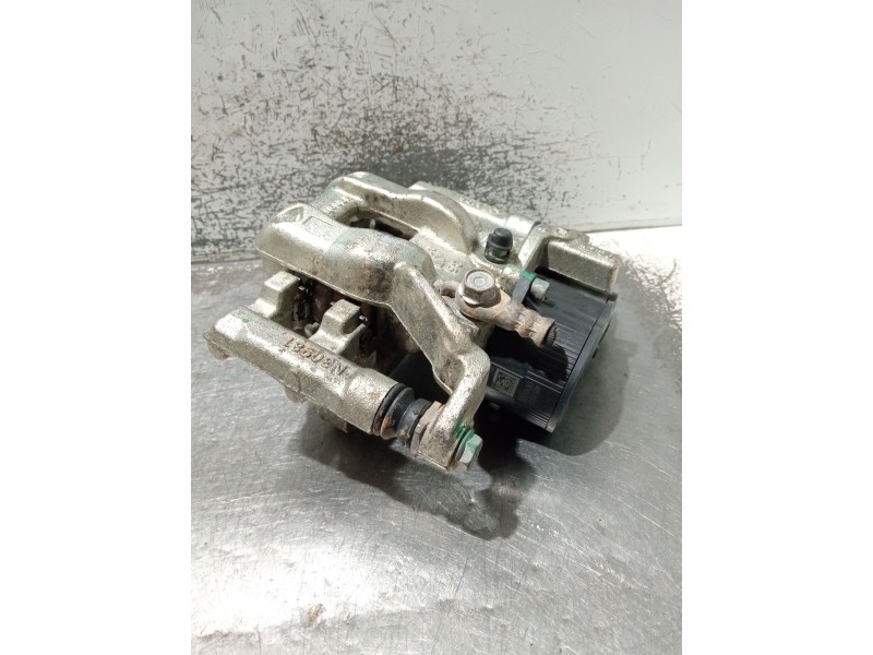 Recambio de pinza freno trasera izquierda para toyota c-hr (_x1_) 2.0 hybrid (maxh10) referencia OEM IAM 463100D020  