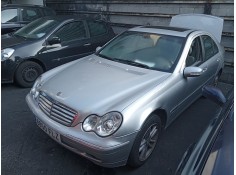 mercedes-benz clase c (w203) del año 2003
