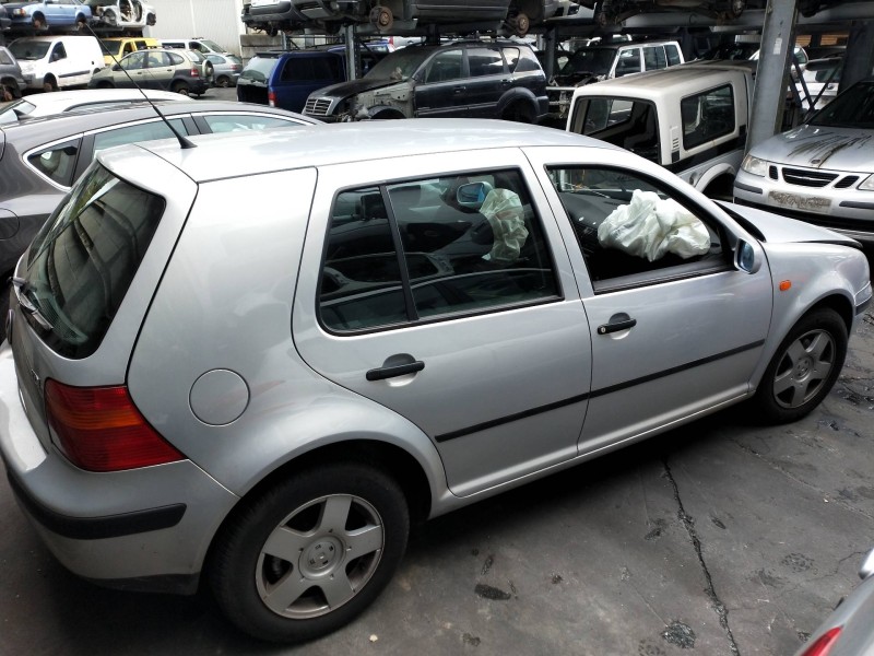 volkswagen golf iv berlina (1j1) del año 1998
