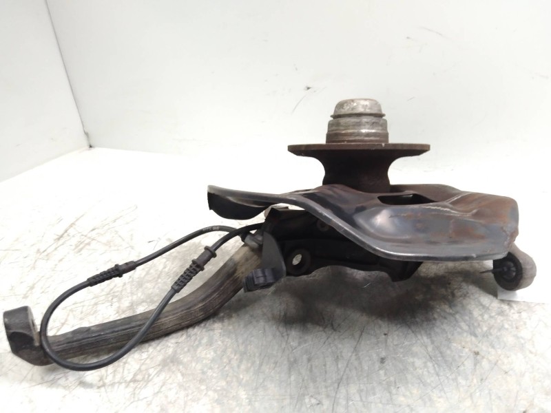 Recambio de mangueta delantera izquierda para mercedes clase clk (w208) coupe 230 compressor (evo) (208.348) referencia OEM IAM 