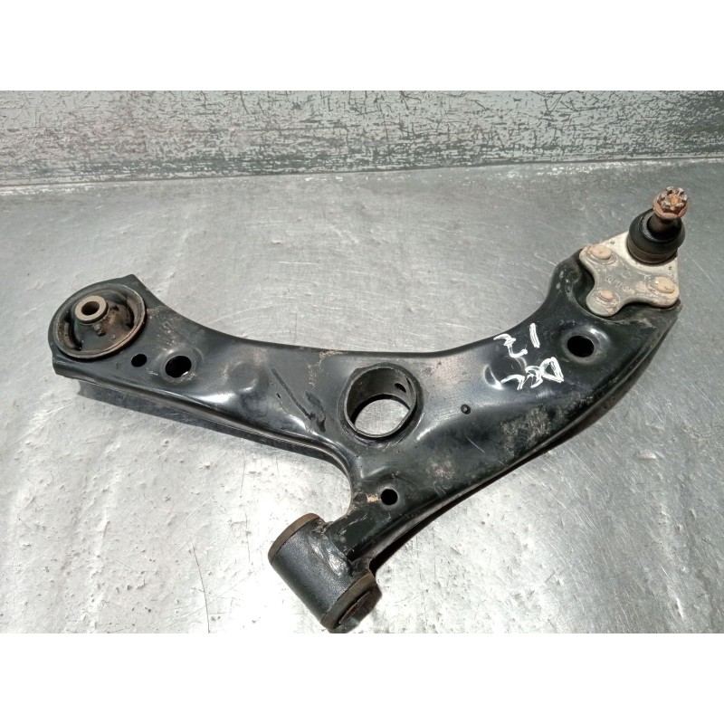 Recambio de brazo suspension inferior delantero izquierdo para toyota c-hr (_x1_) 2.0 hybrid (maxh10) referencia OEM IAM   
