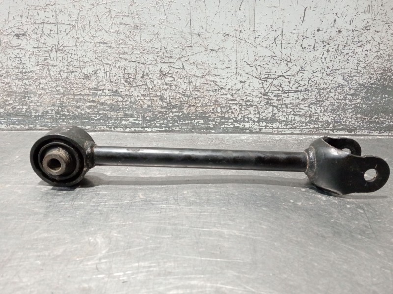 Recambio de brazo suspension inferior trasero derecho para toyota c-hr (_x1_) 2.0 hybrid (maxh10) referencia OEM IAM   