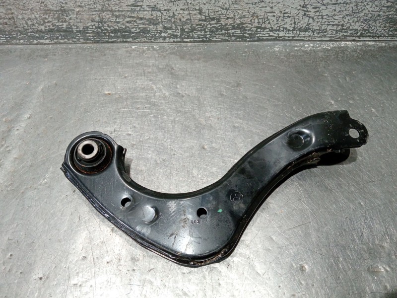Recambio de brazo suspension superior trasero derecho para toyota c-hr (_x1_) 2.0 hybrid (maxh10) referencia OEM IAM   
