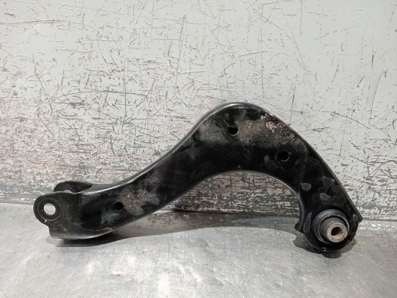 Recambio de brazo suspension superior trasero izquierdo para toyota c-hr (_x1_) 2.0 hybrid (maxh10) referencia OEM IAM   
