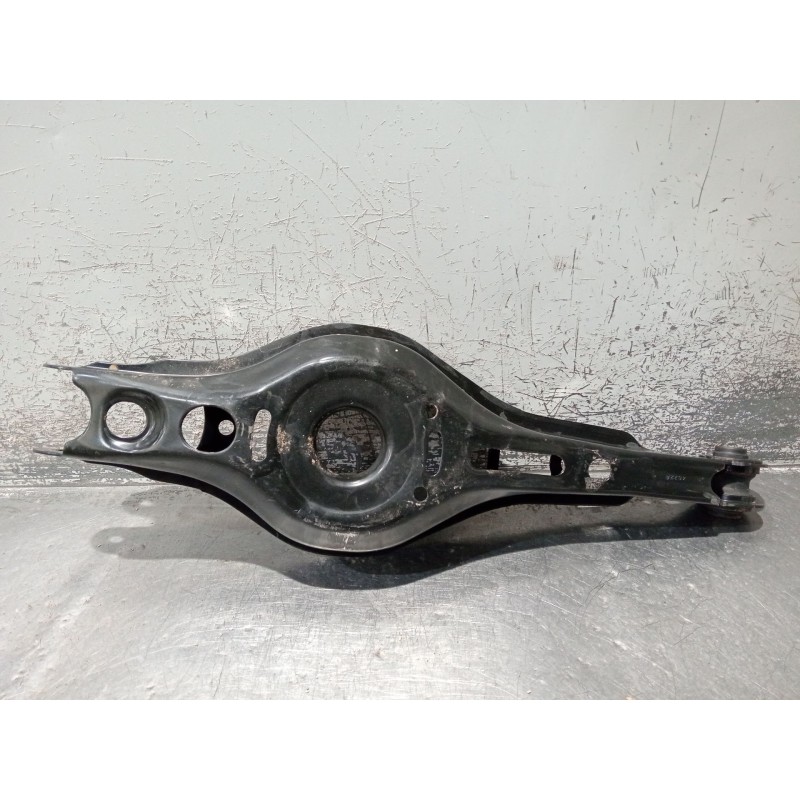 Recambio de brazo suspension inferior trasero derecho para toyota c-hr (_x1_) 2.0 hybrid (maxh10) referencia OEM IAM   